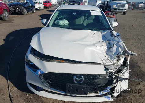 2019 Mazda Mazda3 Preferred Package из США, поврежденный, VIN 3MZBPADL8KM112461